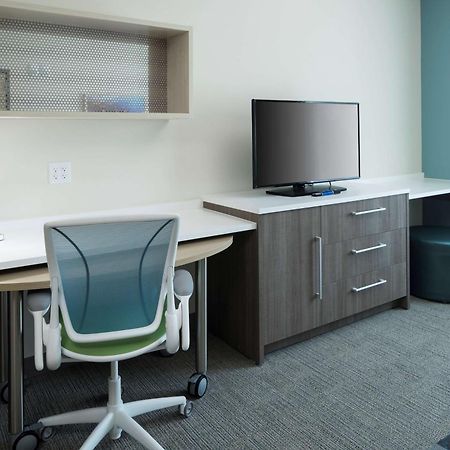Home2 Suites By Hilton Cape Canaveral Cruise Port Екстер'єр фото